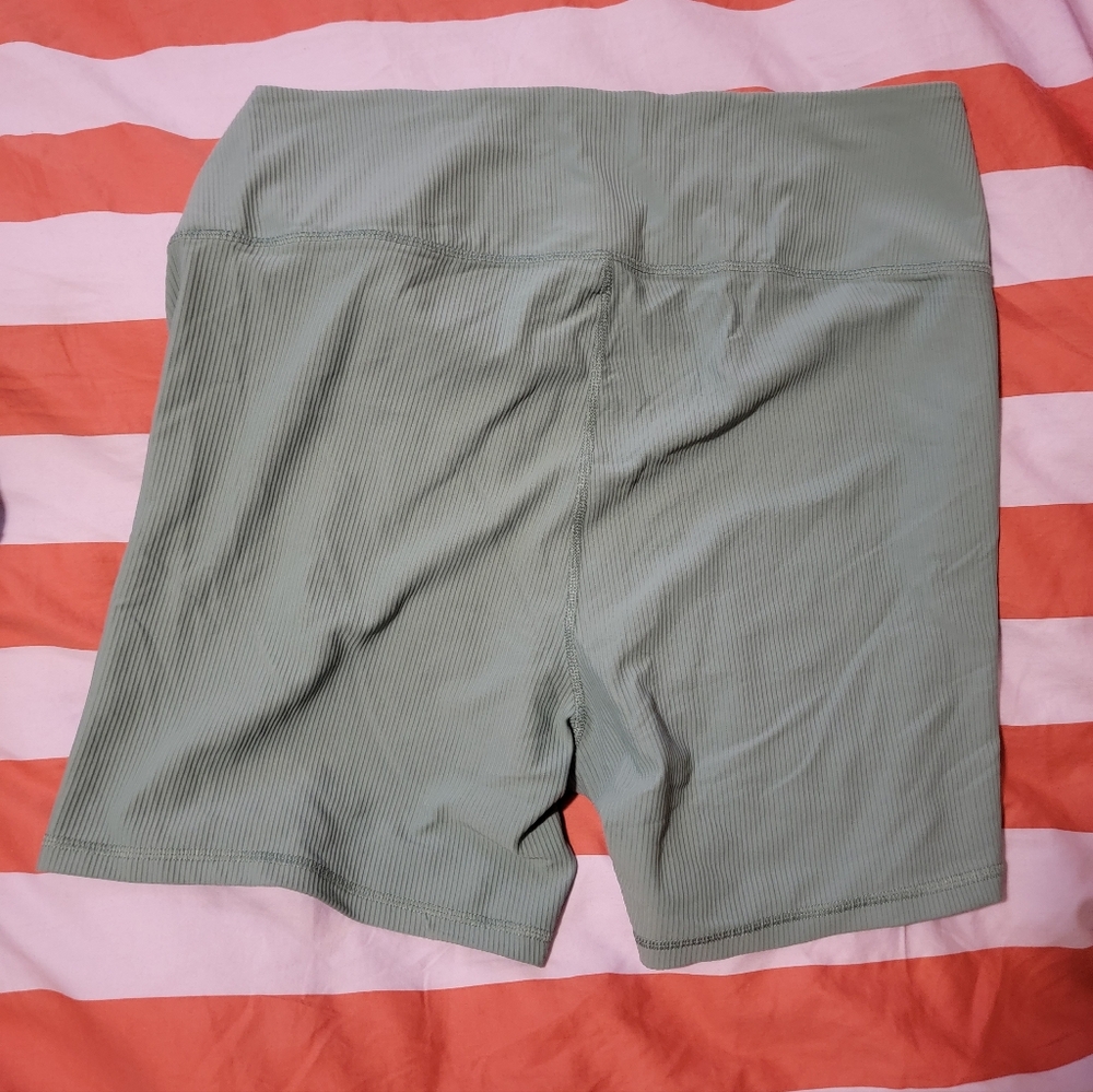 BUNDLE OF 4 - old navy 2x biker shorts - Picture 8 of 12